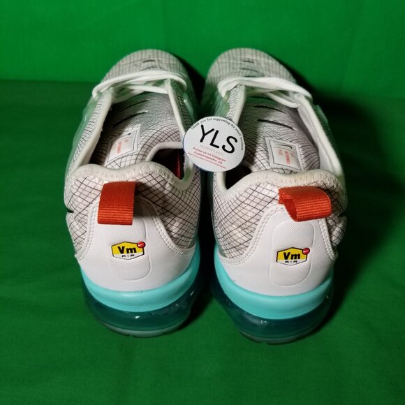 Nike Air VaporMax Plus Mens Size 9.5 Gray Green Athletic Running Shoes Sneakers - Picture 6 of 15